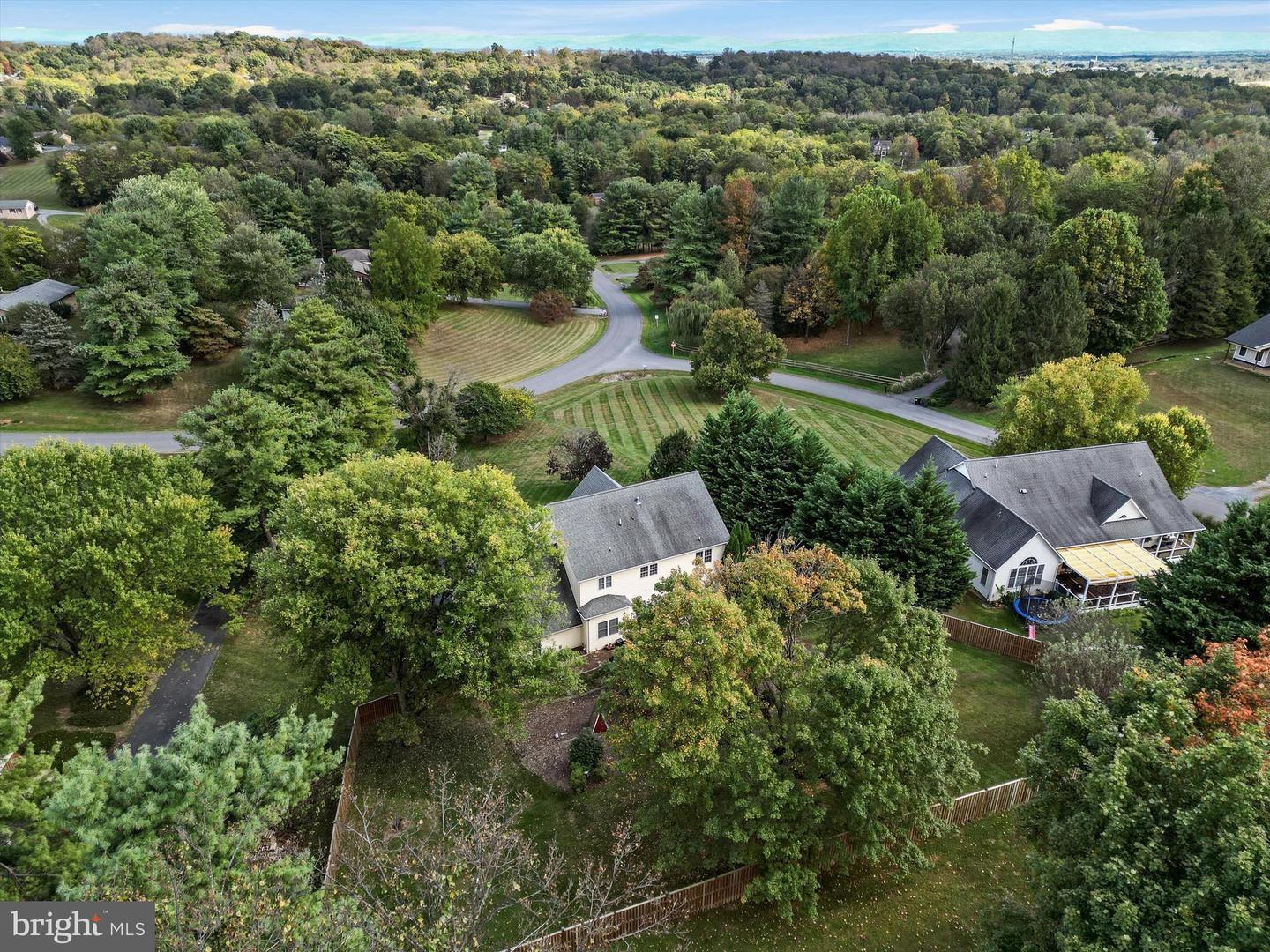 137 STONEBROOK RD, WINCHESTER, Virginia 22602, 4 Bedrooms Bedrooms, ,4 BathroomsBathrooms,Residential,For sale,137 STONEBROOK RD,VAFV2037266 MLS # VAFV2037266