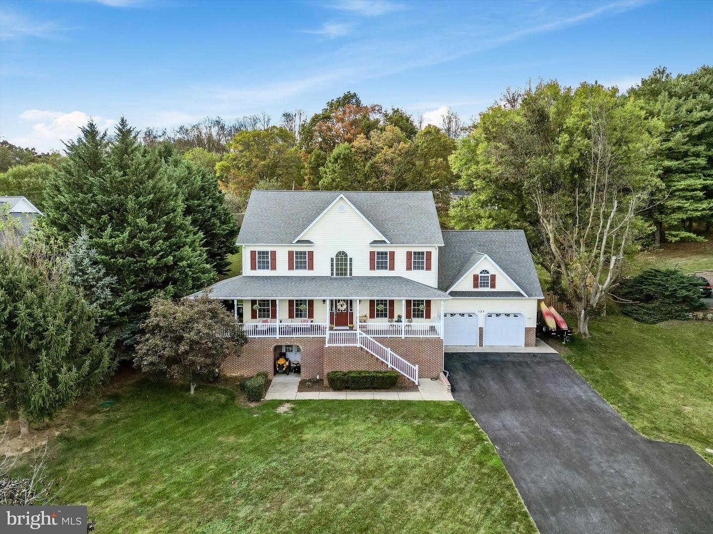137 STONEBROOK RD, WINCHESTER, Virginia 22602, 4 Bedrooms Bedrooms, ,4 BathroomsBathrooms,Residential,For sale,137 STONEBROOK RD,VAFV2037266 MLS # VAFV2037266