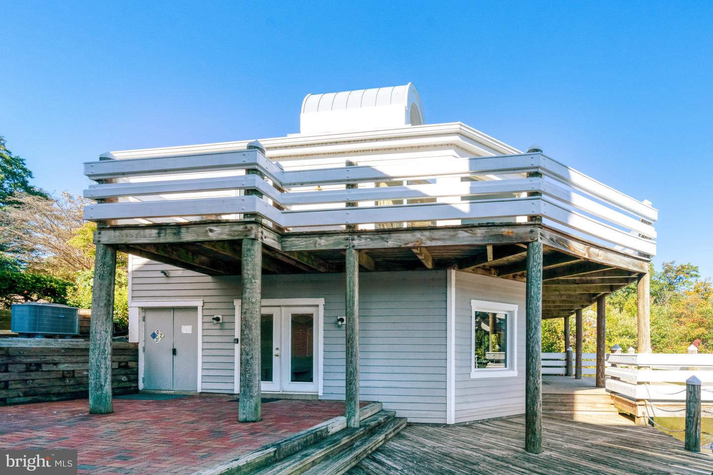 7598-L LAKESIDE VILLAGE DR #L, FALLS CHURCH, Virginia 22042, 1 Bedroom Bedrooms, 5 Rooms Rooms,1 BathroomBathrooms,Residential,For sale,7598-L LAKESIDE VILLAGE DR #L,VAFX2273278 MLS # VAFX2273278