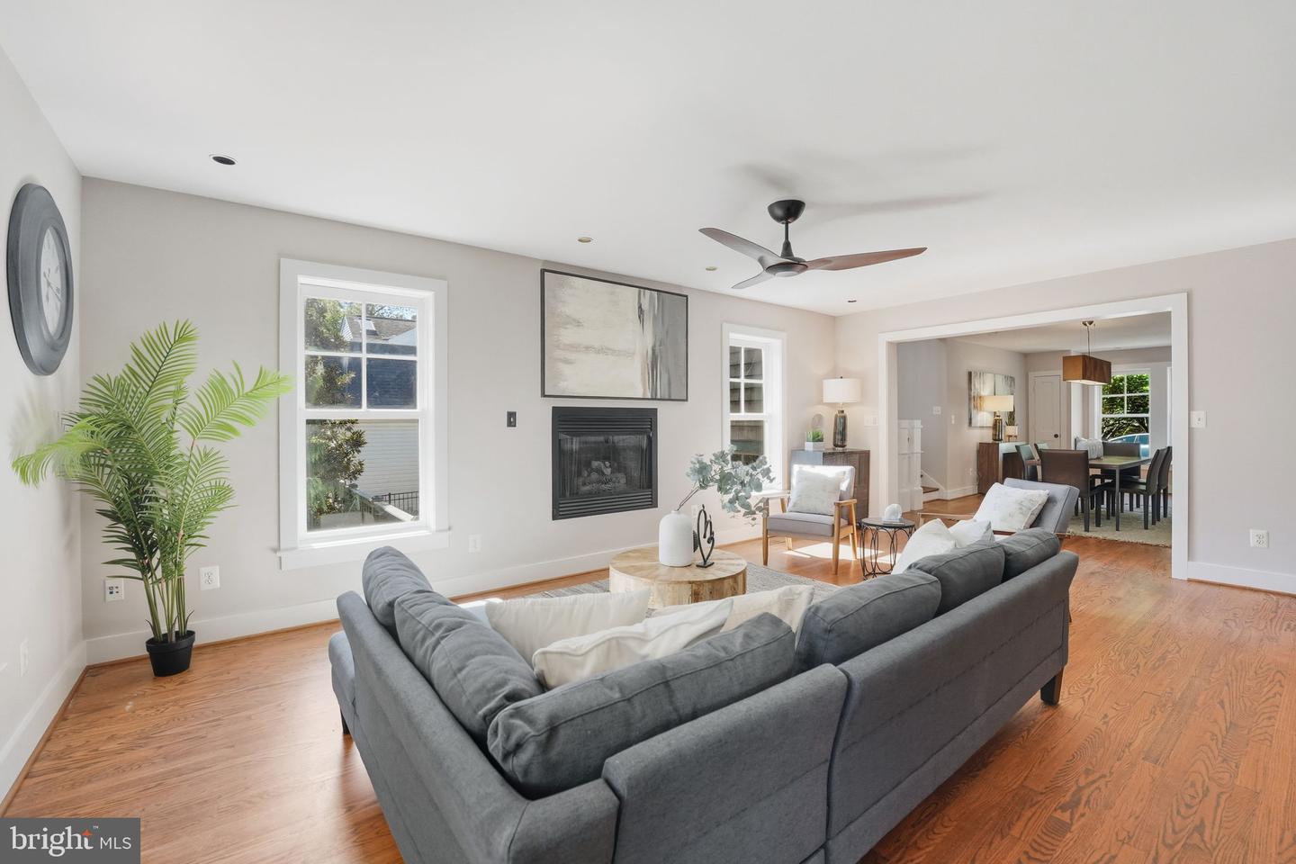 1815 N UTAH ST, ARLINGTON, Virginia 22207, 4 Bedrooms Bedrooms, ,3 BathroomsBathrooms,Residential,For sale,1815 N UTAH ST,VAAR2064756 MLS # VAAR2064756