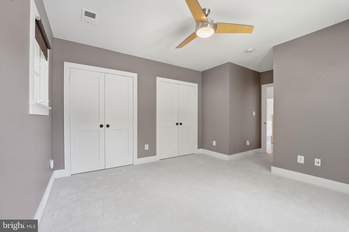 1815 N UTAH ST, ARLINGTON, Virginia 22207, 4 Bedrooms Bedrooms, ,3 BathroomsBathrooms,Residential,For sale,1815 N UTAH ST,VAAR2064756 MLS # VAAR2064756