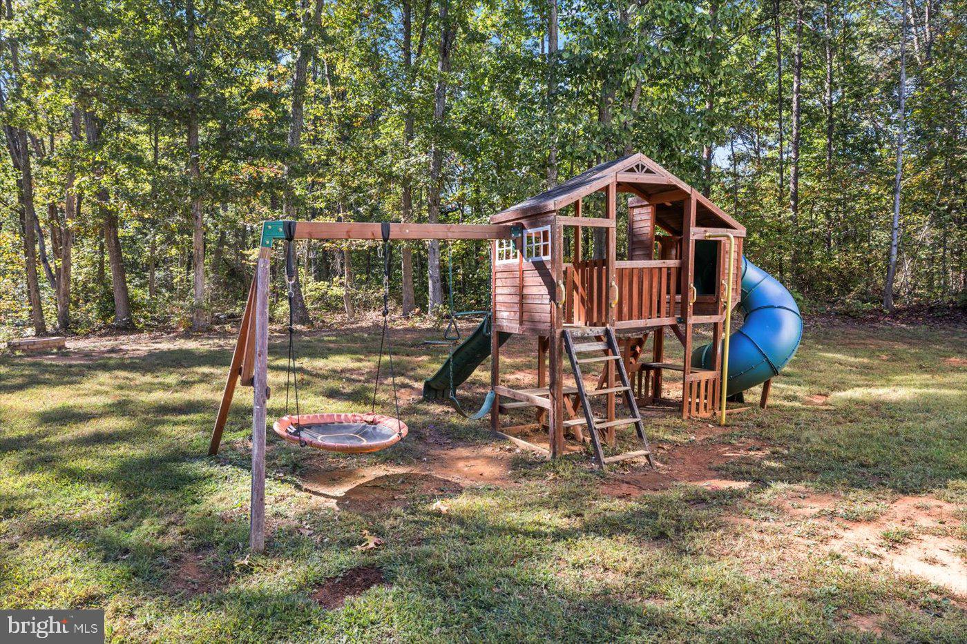 9406 AMERICA LN, SPOTSYLVANIA, Virginia 22551, 4 Bedrooms Bedrooms, ,2 BathroomsBathrooms,Residential,For sale,9406 AMERICA LN,VASP2036788 MLS # VASP2036788