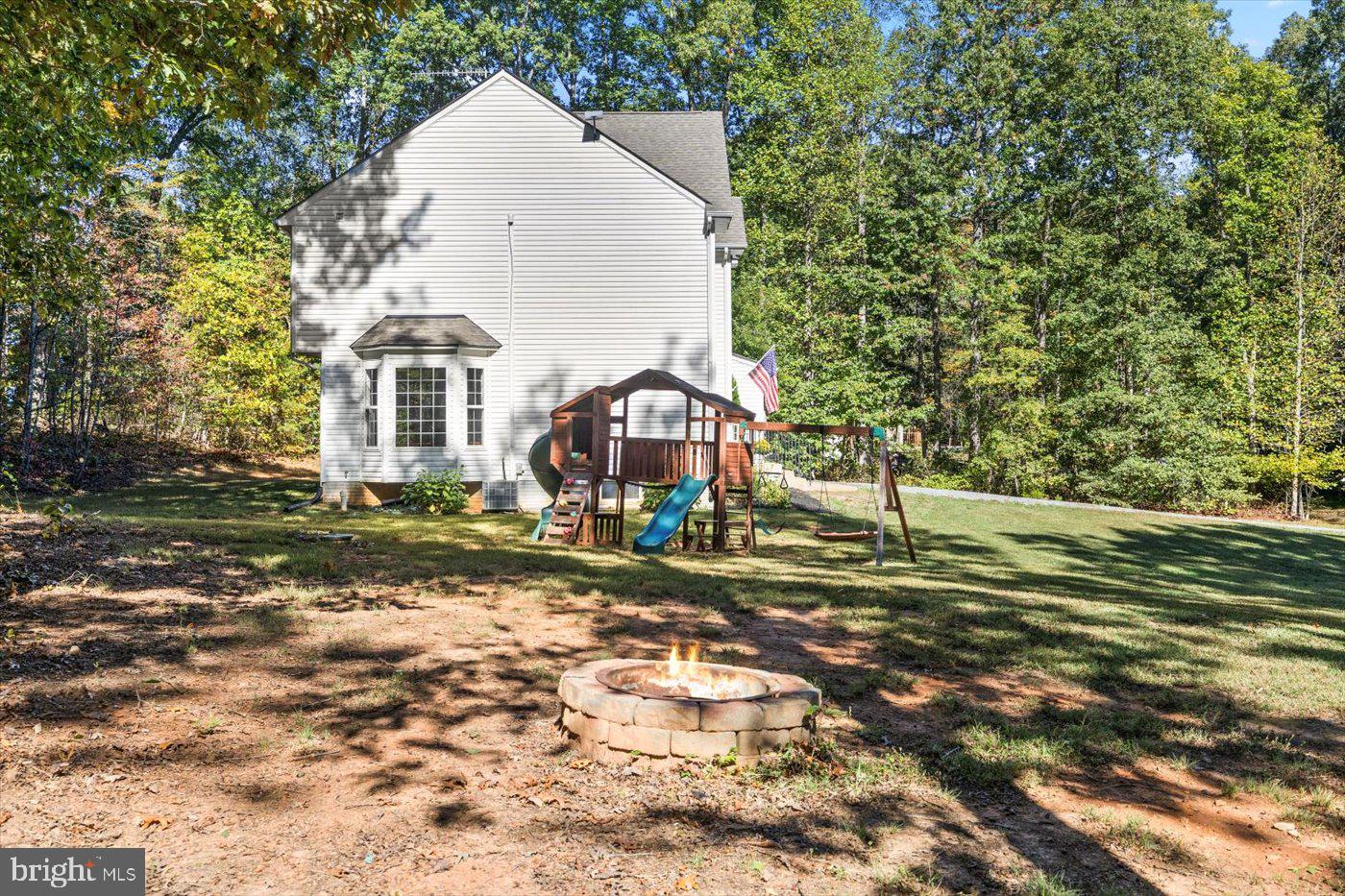 9406 AMERICA LN, SPOTSYLVANIA, Virginia 22551, 4 Bedrooms Bedrooms, ,2 BathroomsBathrooms,Residential,For sale,9406 AMERICA LN,VASP2036788 MLS # VASP2036788