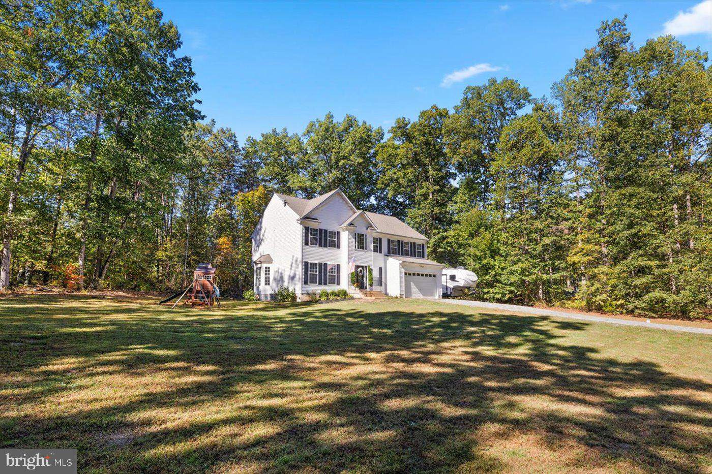 9406 AMERICA LN, SPOTSYLVANIA, Virginia 22551, 4 Bedrooms Bedrooms, ,2 BathroomsBathrooms,Residential,For sale,9406 AMERICA LN,VASP2036788 MLS # VASP2036788