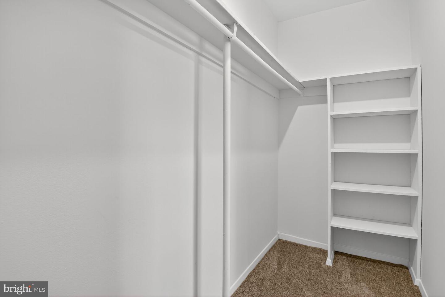 2907 CHARING CROSS RD #14, FALLS CHURCH, Virginia 22042, 1 Bedroom Bedrooms, ,1 BathroomBathrooms,Residential,For sale,2907 CHARING CROSS RD #14,VAFX2273408 MLS # VAFX2273408