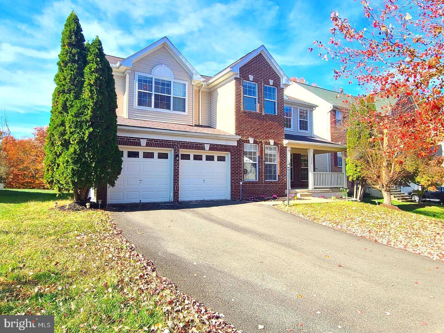 3746 KATIE PL, TRIANGLE, Virginia 22172, 8 Bedrooms Bedrooms, ,4 BathroomsBathrooms,Residential,For sale,3746 KATIE PL,VAPW2105658 MLS # VAPW2105658