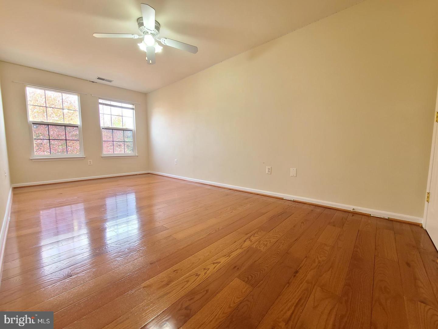 3746 KATIE PL, TRIANGLE, Virginia 22172, 8 Bedrooms Bedrooms, ,4 BathroomsBathrooms,Residential,For sale,3746 KATIE PL,VAPW2105658 MLS # VAPW2105658