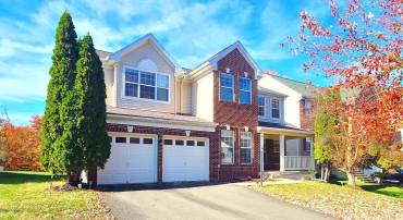 3746 KATIE PL, TRIANGLE, Virginia 22172, 8 Bedrooms Bedrooms, ,4 BathroomsBathrooms,Residential,For sale,3746 KATIE PL,VAPW2105658 MLS # VAPW2105658