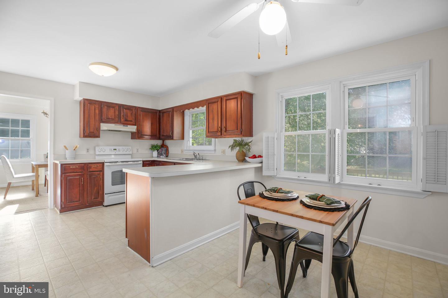 11814 ROOSEVELT RD, FREDERICKSBURG, Virginia 22407, 3 Bedrooms Bedrooms, ,2 BathroomsBathrooms,Residential,For sale,11814 ROOSEVELT RD,VASP2036804 MLS # VASP2036804