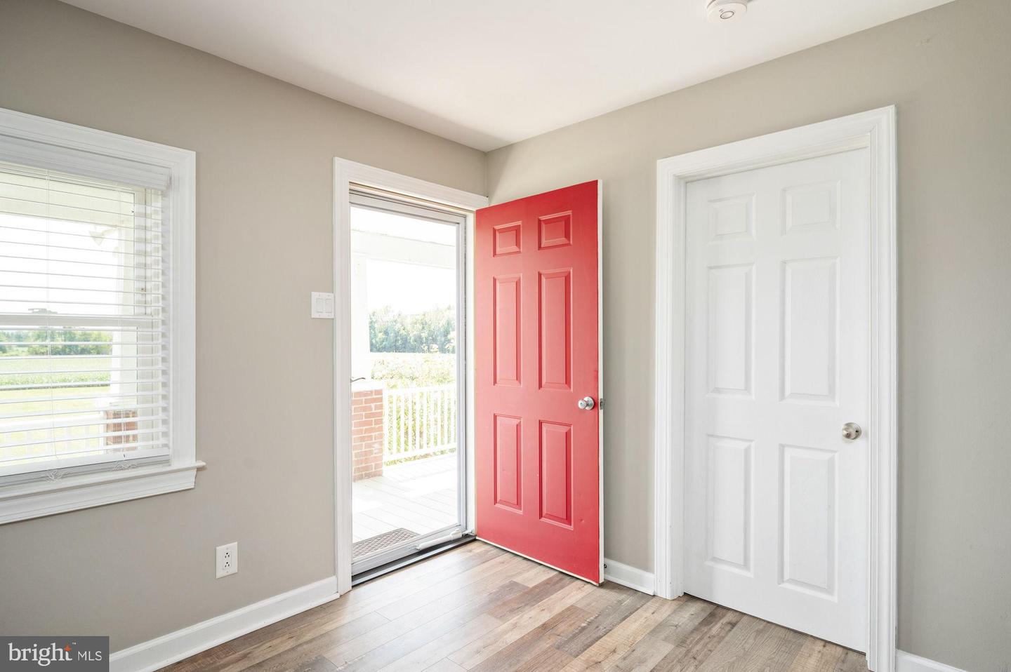 161 FOREST LANE RD, FREDERICKSBURG, Virginia 22405, 2 Bedrooms Bedrooms, ,3 BathroomsBathrooms,Residential,For sale,161 FOREST LANE RD,VAST2043394 MLS # VAST2043394