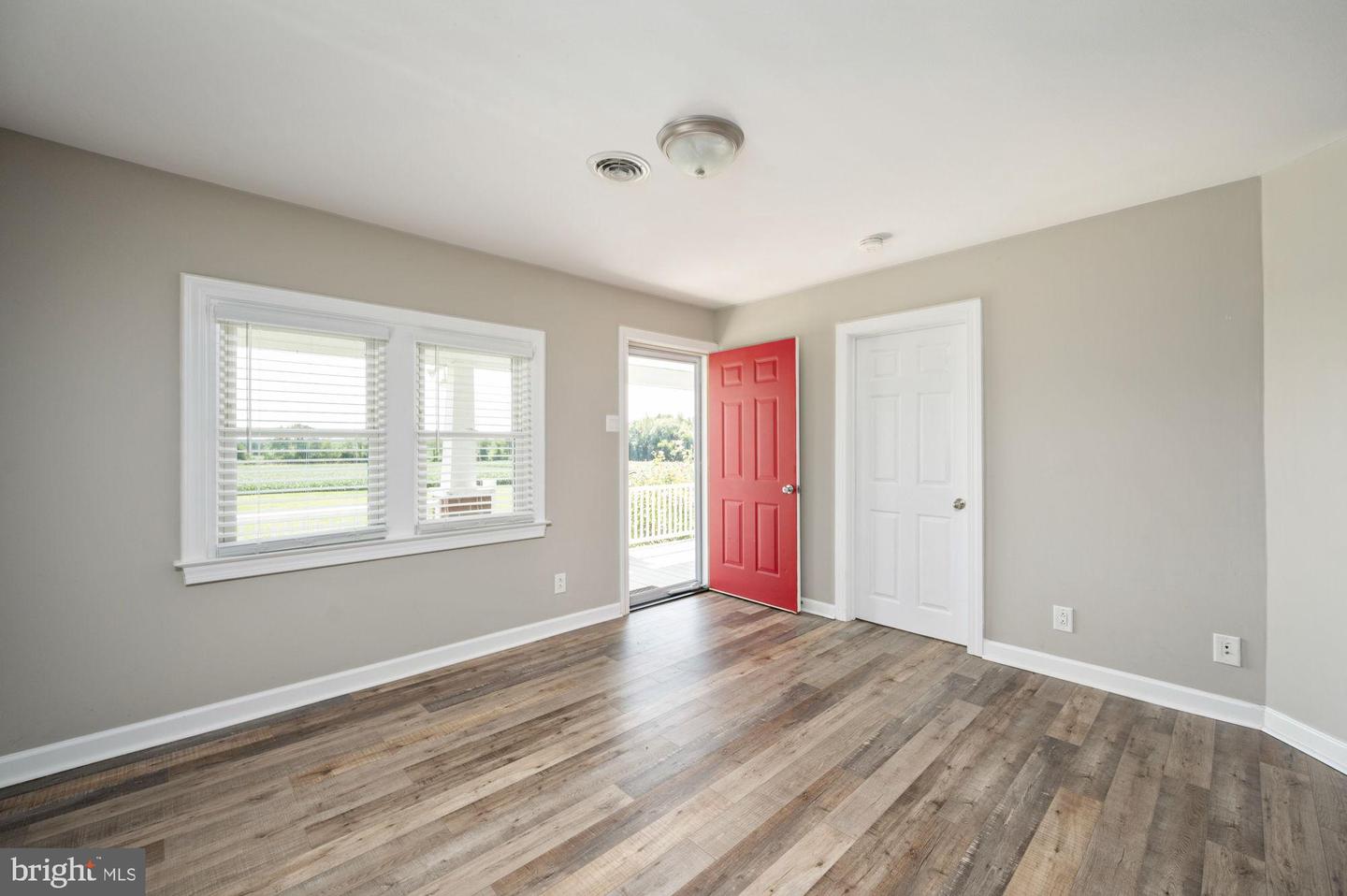 161 FOREST LANE RD, FREDERICKSBURG, Virginia 22405, 2 Bedrooms Bedrooms, ,3 BathroomsBathrooms,Residential,For sale,161 FOREST LANE RD,VAST2043394 MLS # VAST2043394