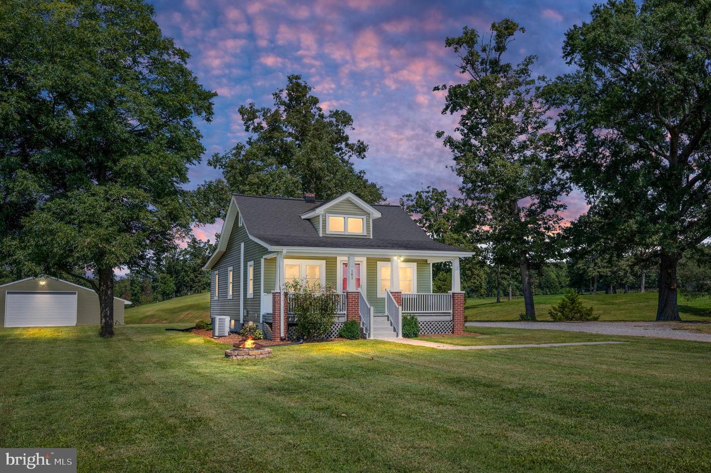 161 FOREST LANE RD, FREDERICKSBURG, Virginia 22405, 2 Bedrooms Bedrooms, ,3 BathroomsBathrooms,Residential,For sale,161 FOREST LANE RD,VAST2043394 MLS # VAST2043394
