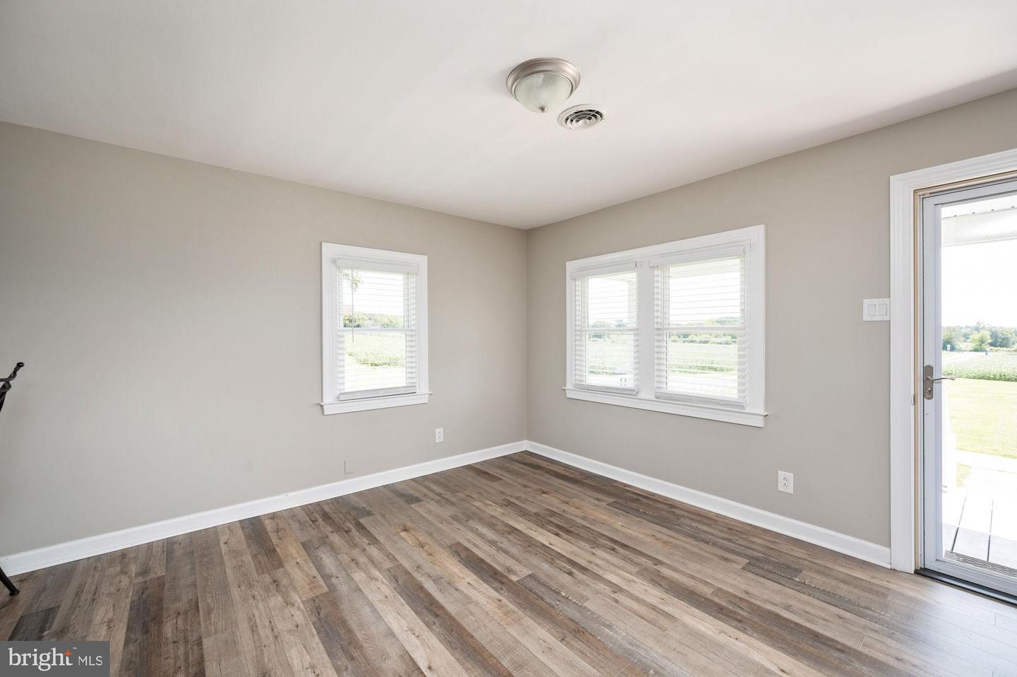 161 FOREST LANE RD, FREDERICKSBURG, Virginia 22405, 2 Bedrooms Bedrooms, ,3 BathroomsBathrooms,Residential,For sale,161 FOREST LANE RD,VAST2043394 MLS # VAST2043394