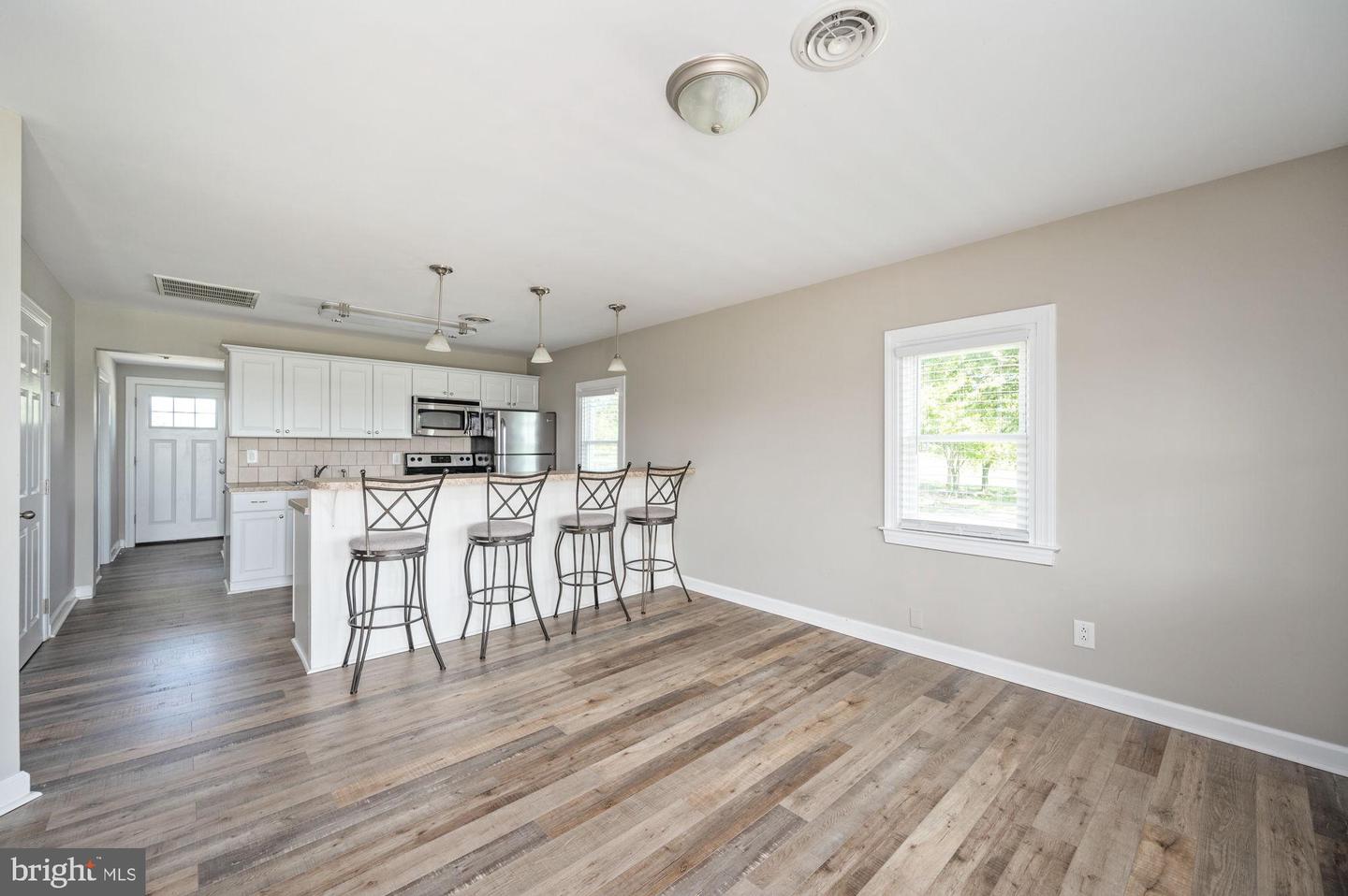161 FOREST LANE RD, FREDERICKSBURG, Virginia 22405, 2 Bedrooms Bedrooms, ,3 BathroomsBathrooms,Residential,For sale,161 FOREST LANE RD,VAST2043394 MLS # VAST2043394