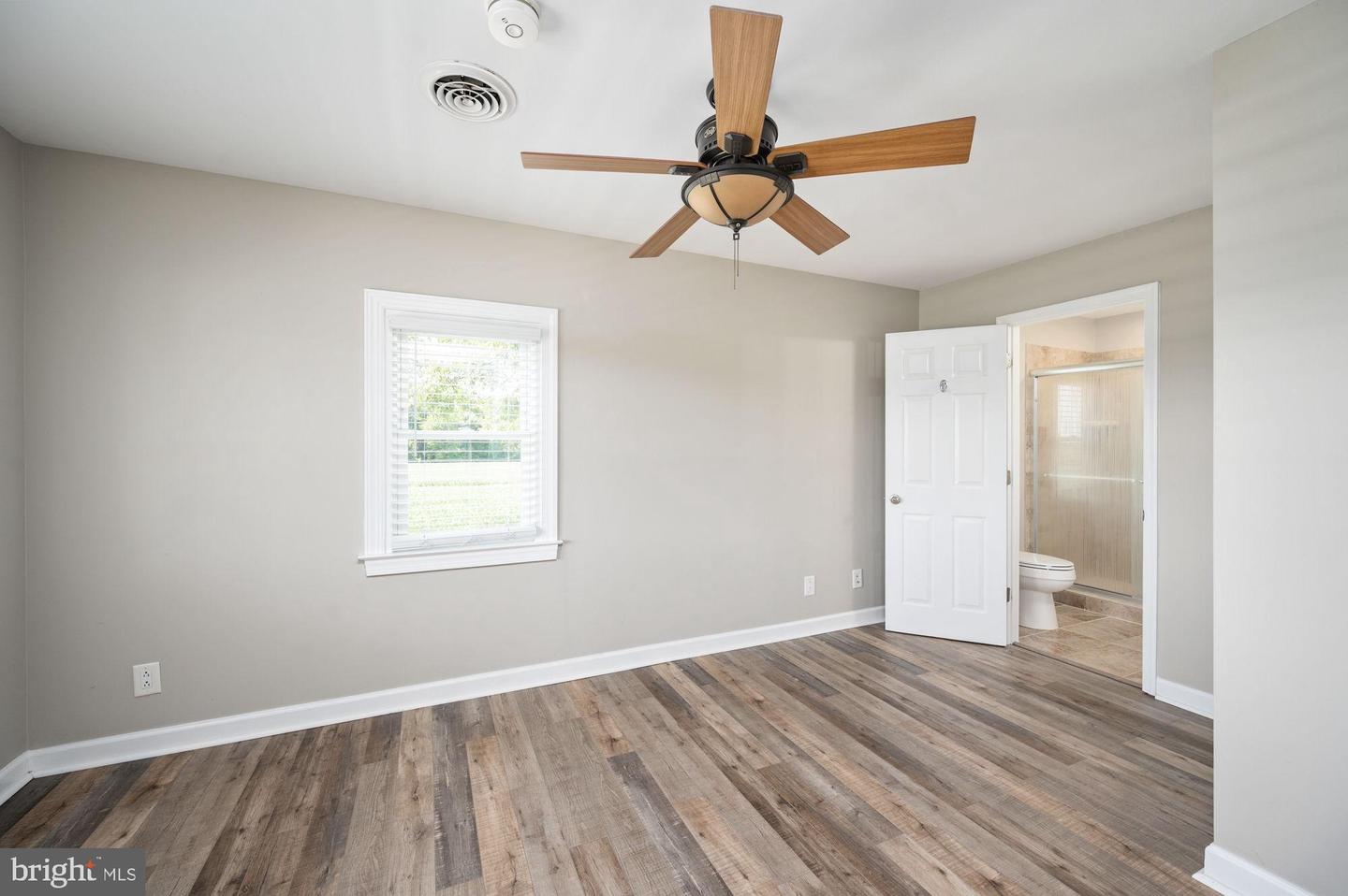 161 FOREST LANE RD, FREDERICKSBURG, Virginia 22405, 2 Bedrooms Bedrooms, ,3 BathroomsBathrooms,Residential,For sale,161 FOREST LANE RD,VAST2043394 MLS # VAST2043394