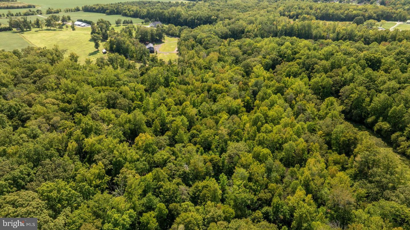 161 FOREST LANE RD, FREDERICKSBURG, Virginia 22405, 2 Bedrooms Bedrooms, ,3 BathroomsBathrooms,Residential,For sale,161 FOREST LANE RD,VAST2043394 MLS # VAST2043394