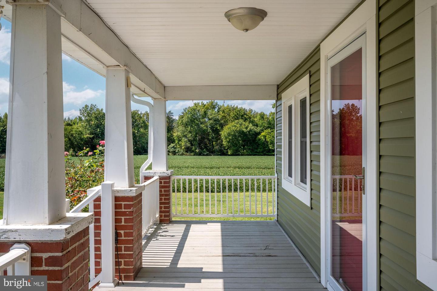 161 FOREST LANE RD, FREDERICKSBURG, Virginia 22405, 2 Bedrooms Bedrooms, ,3 BathroomsBathrooms,Residential,For sale,161 FOREST LANE RD,VAST2043394 MLS # VAST2043394