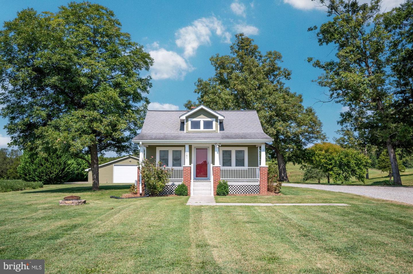 161 FOREST LANE RD, FREDERICKSBURG, Virginia 22405, 2 Bedrooms Bedrooms, ,3 BathroomsBathrooms,Residential,For sale,161 FOREST LANE RD,VAST2043394 MLS # VAST2043394