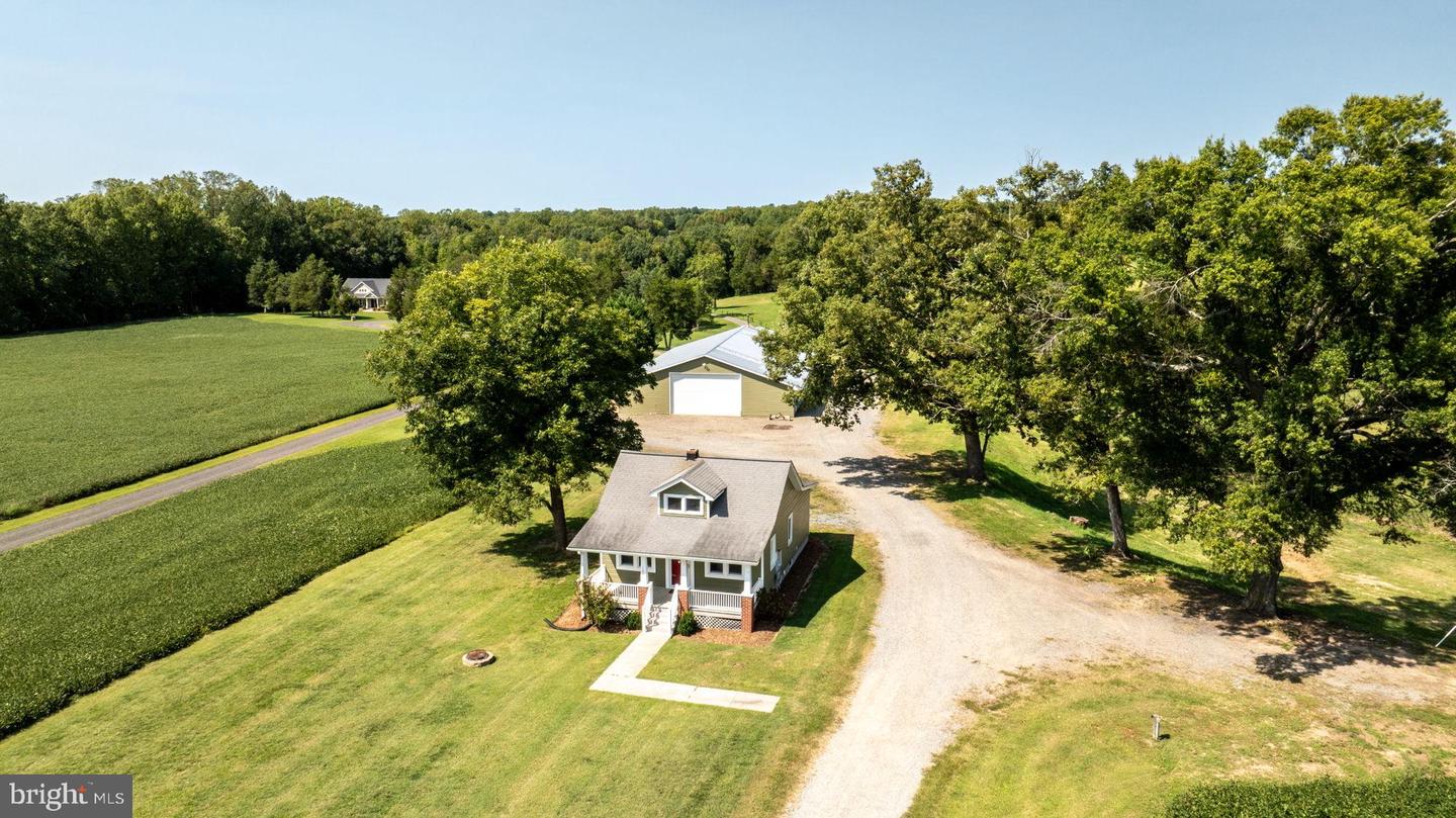 161 FOREST LANE RD, FREDERICKSBURG, Virginia 22405, 2 Bedrooms Bedrooms, ,3 BathroomsBathrooms,Residential,For sale,161 FOREST LANE RD,VAST2043394 MLS # VAST2043394