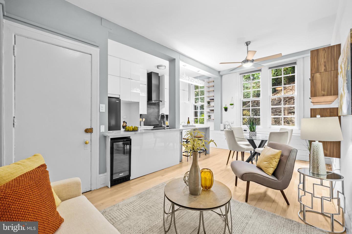3039 MACOMB ST NW #17, WASHINGTON, District Of Columbia 20008, 2 Bedrooms Bedrooms, ,1 BathroomBathrooms,Residential,For sale,3039 MACOMB ST NW #17,DCDC2226286 MLS # DCDC2226286