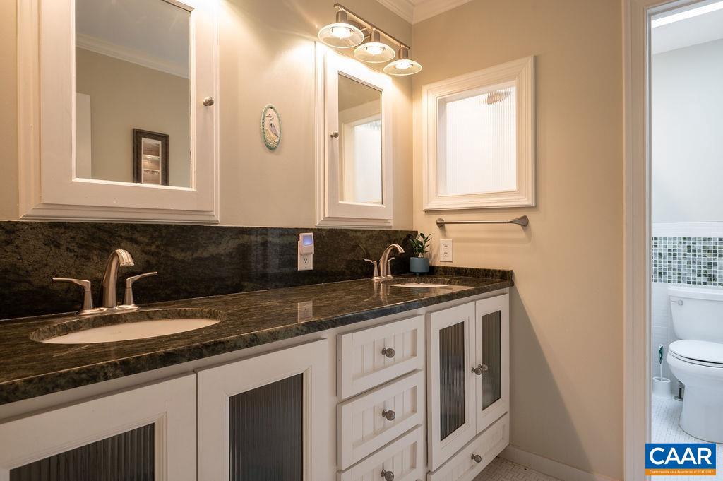 580 ARROWHEAD DR, EARLYSVILLE, Virginia 22936, 5 Bedrooms Bedrooms, ,4 BathroomsBathrooms,Residential,For sale,580 ARROWHEAD DR,669855 MLS # 669855