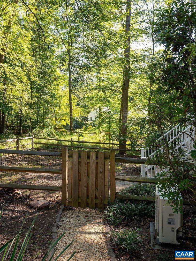 580 ARROWHEAD DR, EARLYSVILLE, Virginia 22936, 5 Bedrooms Bedrooms, ,4 BathroomsBathrooms,Residential,For sale,580 ARROWHEAD DR,669855 MLS # 669855