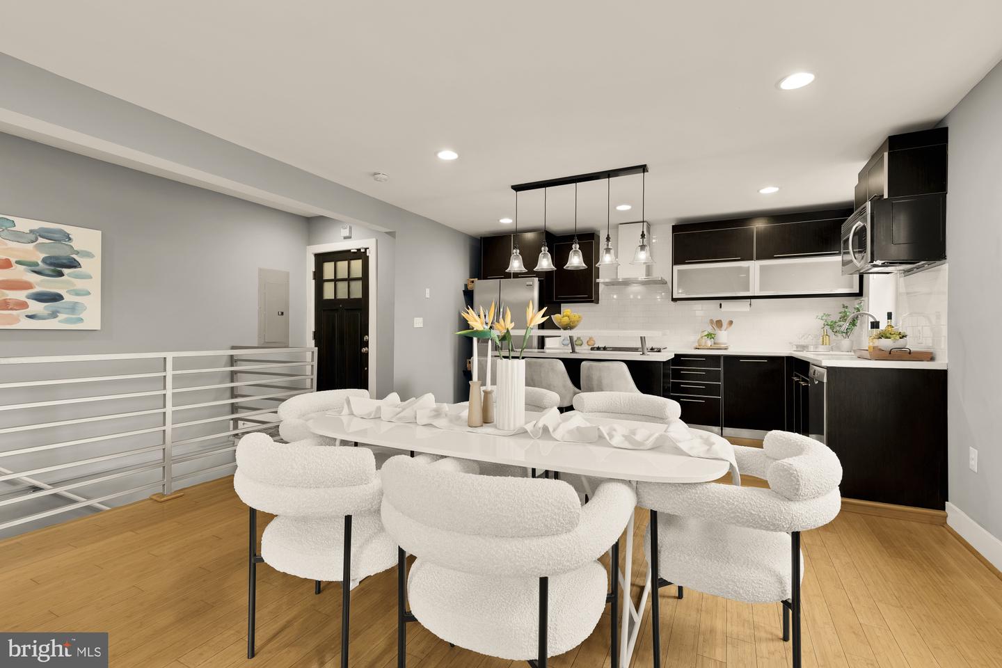1409 G ST NE #5, WASHINGTON, District Of Columbia 20002, 3 Bedrooms Bedrooms, ,2 BathroomsBathrooms,Residential,For sale,1409 G ST NE #5,DCDC2226020 MLS # DCDC2226020