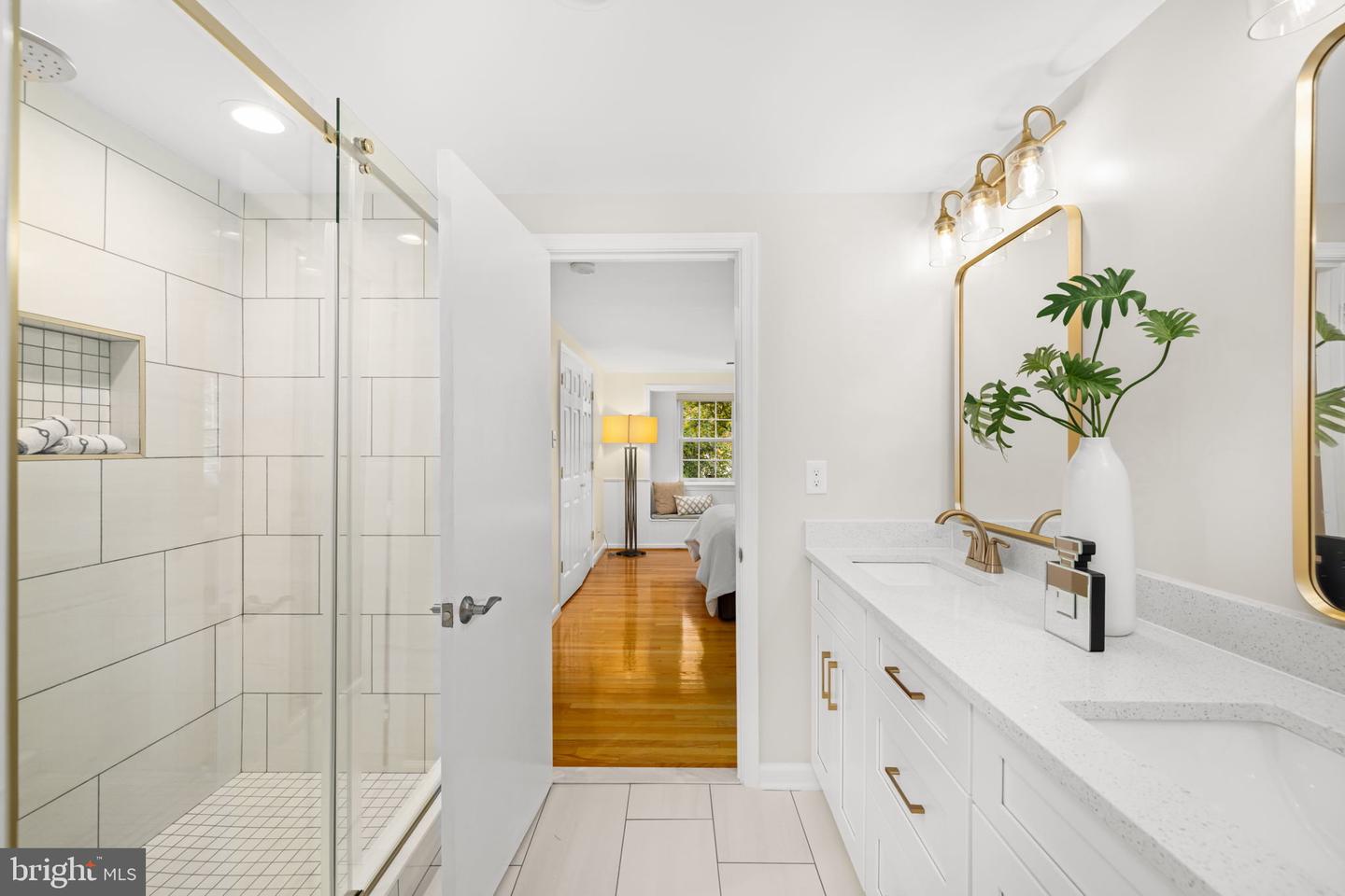 1830 MASSACHUSETTS AVE, MCLEAN, Virginia 22101, 5 Bedrooms Bedrooms, ,4 BathroomsBathrooms,Residential,For sale,1830 MASSACHUSETTS AVE,VAFX2273304 MLS # VAFX2273304