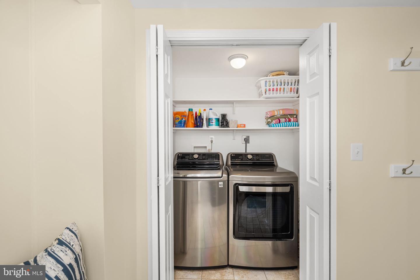 1830 MASSACHUSETTS AVE, MCLEAN, Virginia 22101, 5 Bedrooms Bedrooms, ,4 BathroomsBathrooms,Residential,For sale,1830 MASSACHUSETTS AVE,VAFX2273304 MLS # VAFX2273304