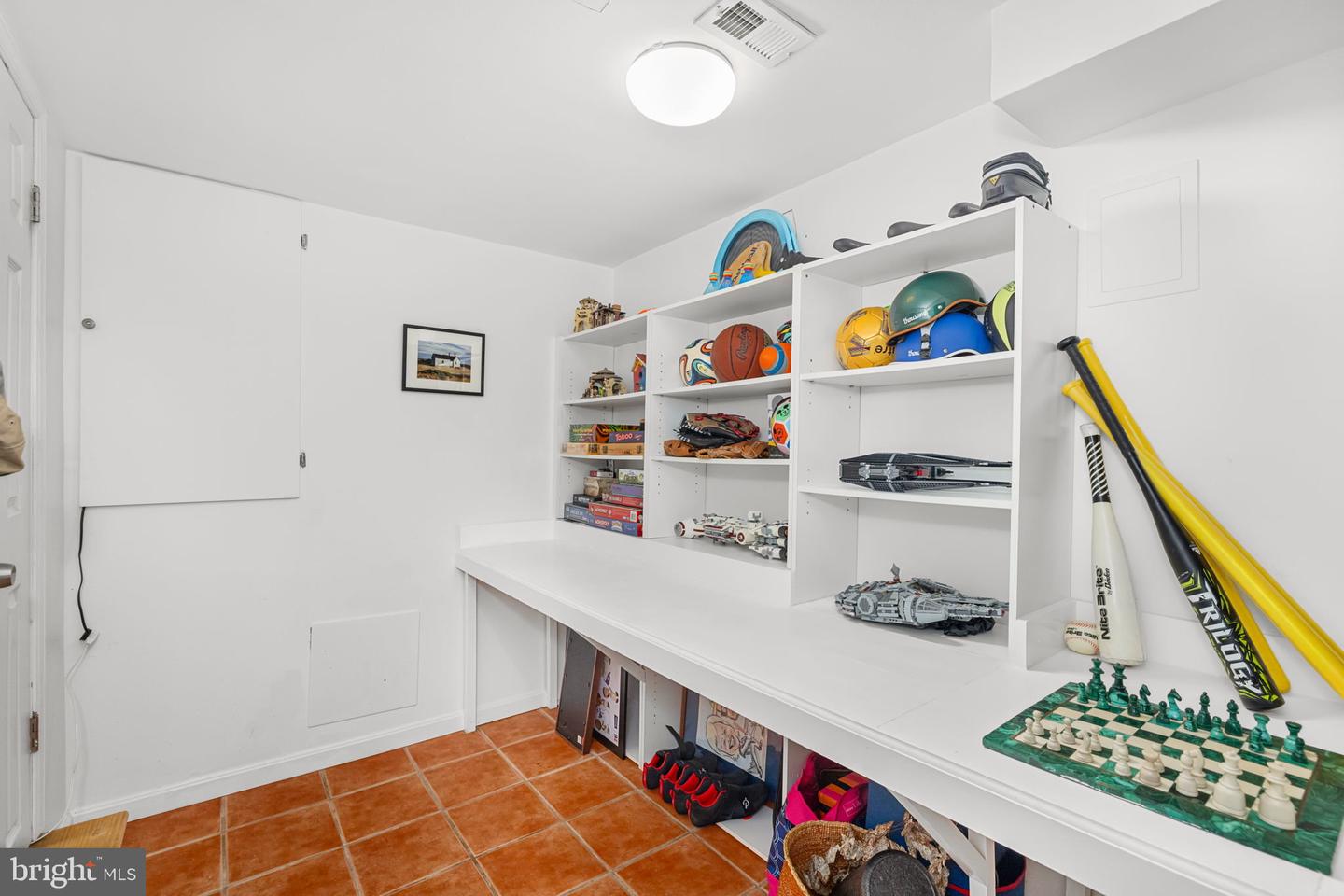 1830 MASSACHUSETTS AVE, MCLEAN, Virginia 22101, 5 Bedrooms Bedrooms, ,4 BathroomsBathrooms,Residential,For sale,1830 MASSACHUSETTS AVE,VAFX2273304 MLS # VAFX2273304