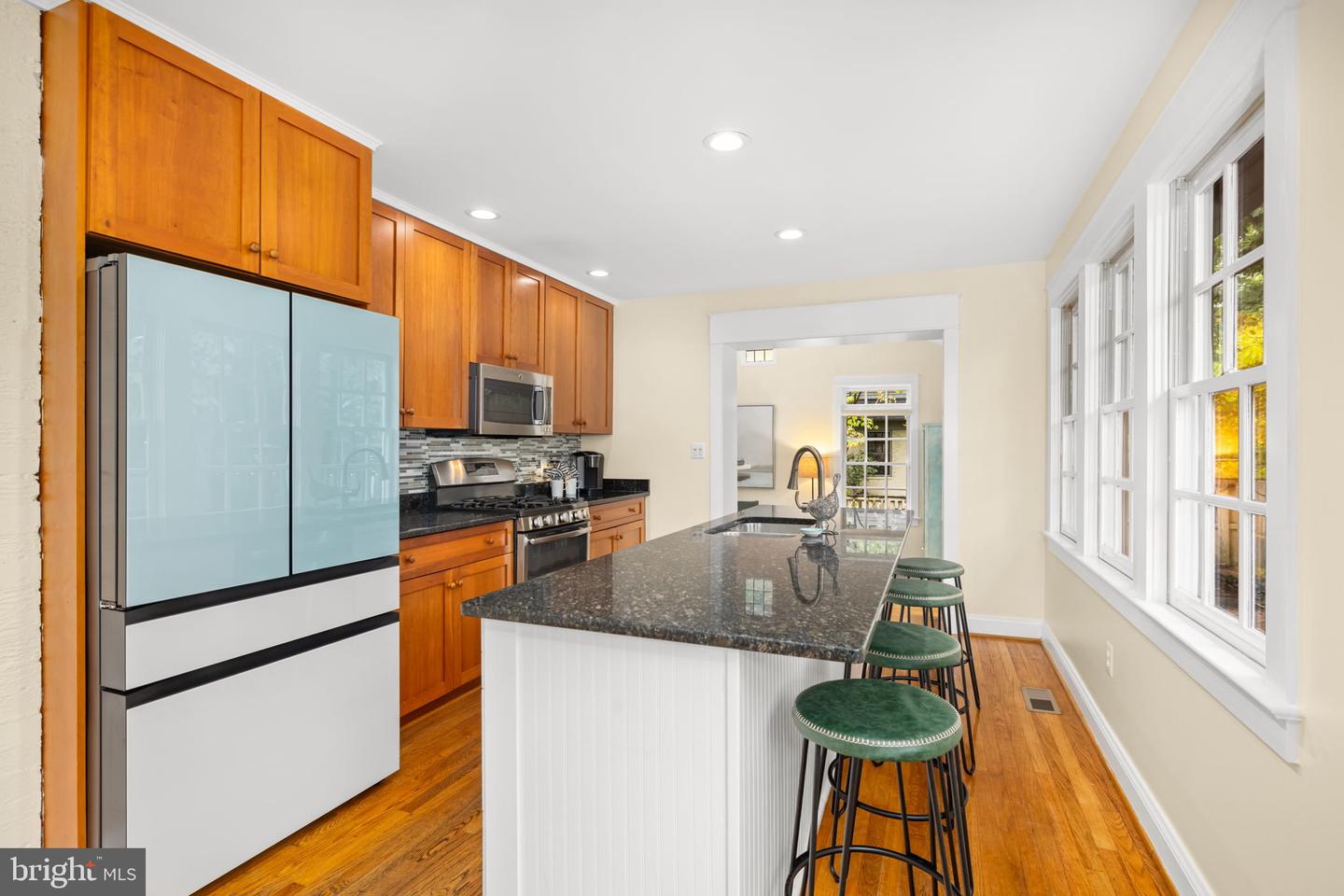 1830 MASSACHUSETTS AVE, MCLEAN, Virginia 22101, 5 Bedrooms Bedrooms, ,4 BathroomsBathrooms,Residential,For sale,1830 MASSACHUSETTS AVE,VAFX2273304 MLS # VAFX2273304