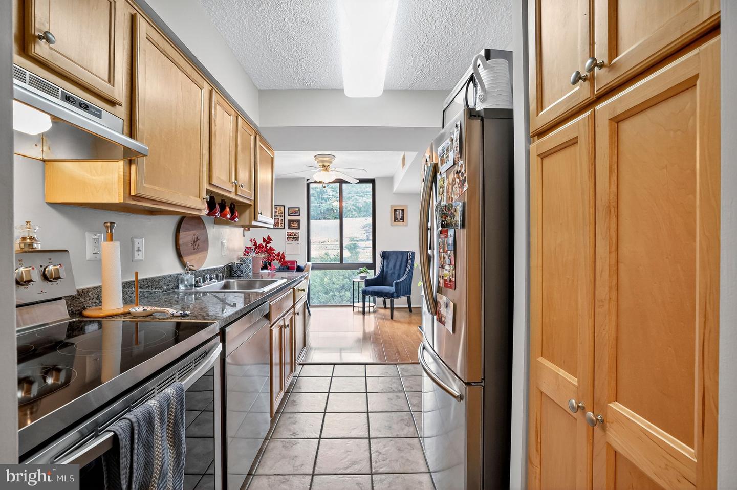 4500 FOUR MILE RUN DR S #327, ARLINGTON, Virginia 22204, 1 Bedroom Bedrooms, ,1 BathroomBathrooms,Residential,For sale,4500 FOUR MILE RUN DR S #327,VAAR2064680 MLS # VAAR2064680