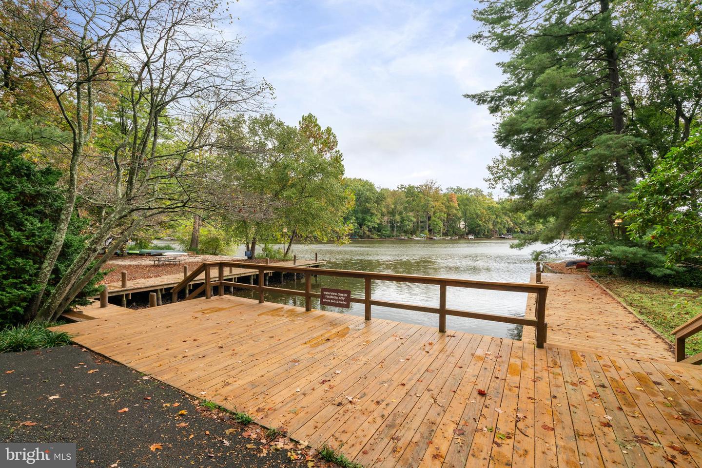 11493 WATERVIEW CLUSTER, RESTON, Virginia 20190, 3 Bedrooms Bedrooms, ,2 BathroomsBathrooms,Residential,For sale,11493 WATERVIEW CLUSTER,VAFX2273310 MLS # VAFX2273310