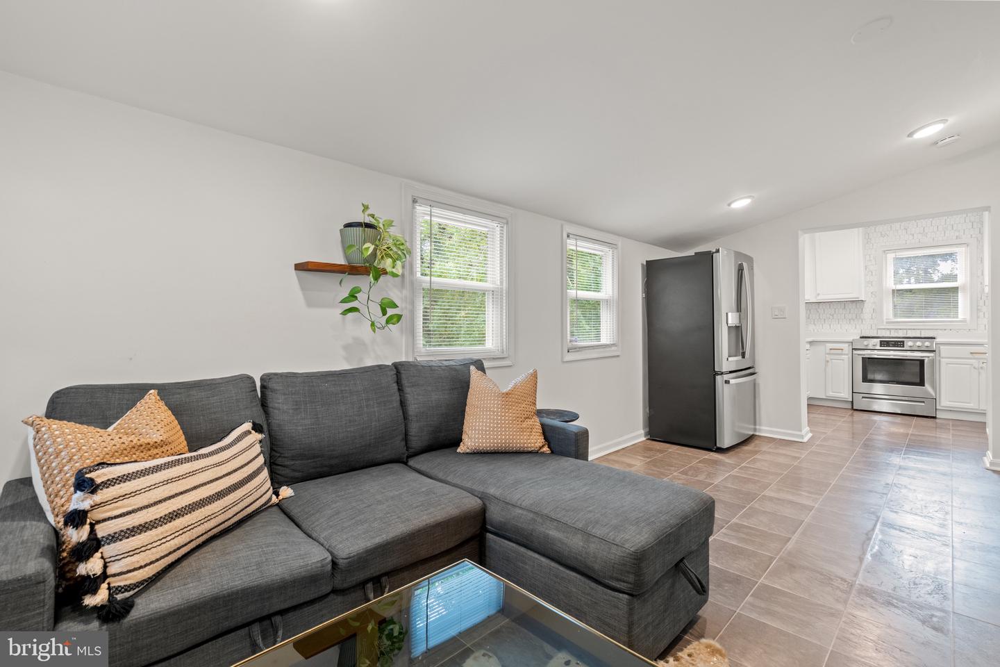 5005 ROSEMONT AVE, ALEXANDRIA, Virginia 22309, 4 Bedrooms Bedrooms, 5 Rooms Rooms,1 BathroomBathrooms,Residential,For sale,5005 ROSEMONT AVE,VAFX2273322 MLS # VAFX2273322