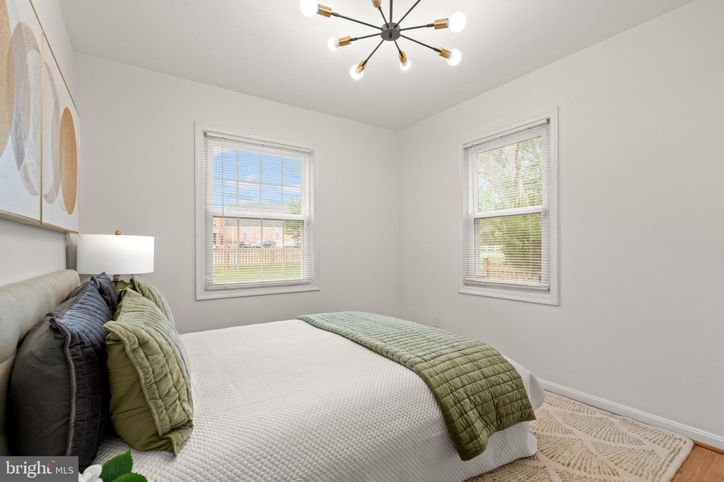 5005 ROSEMONT AVE, ALEXANDRIA, Virginia 22309, 4 Bedrooms Bedrooms, 5 Rooms Rooms,1 BathroomBathrooms,Residential,For sale,5005 ROSEMONT AVE,VAFX2273322 MLS # VAFX2273322