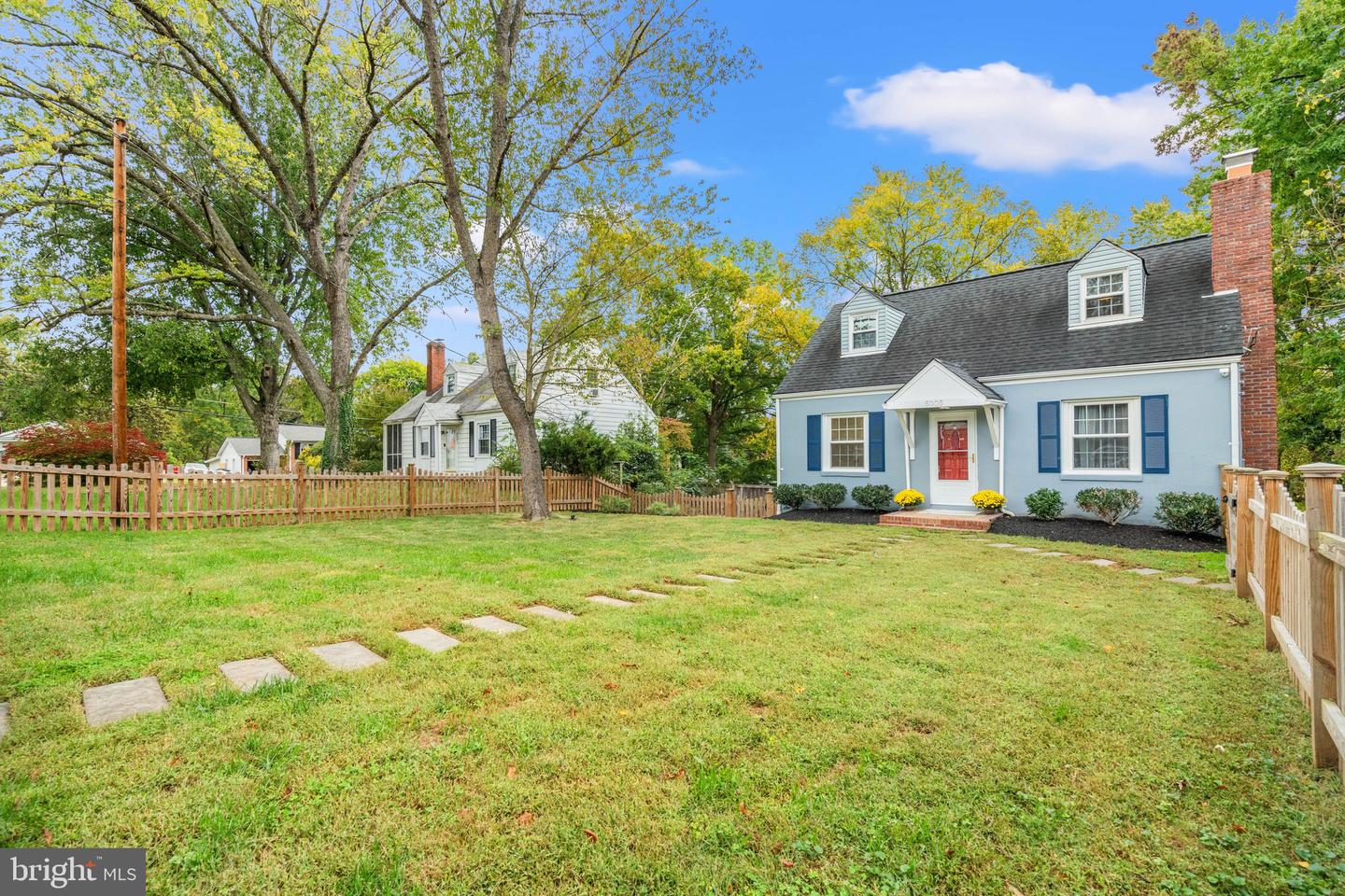 5005 ROSEMONT AVE, ALEXANDRIA, Virginia 22309, 4 Bedrooms Bedrooms, 5 Rooms Rooms,1 BathroomBathrooms,Residential,For sale,5005 ROSEMONT AVE,VAFX2273322 MLS # VAFX2273322