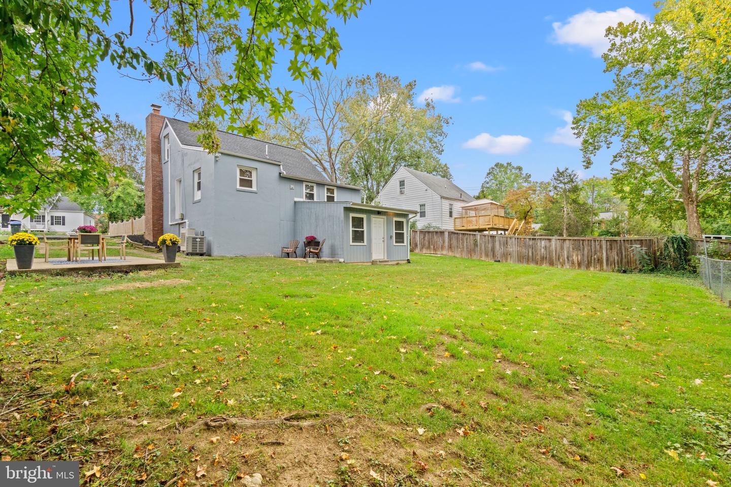 5005 ROSEMONT AVE, ALEXANDRIA, Virginia 22309, 4 Bedrooms Bedrooms, 5 Rooms Rooms,1 BathroomBathrooms,Residential,For sale,5005 ROSEMONT AVE,VAFX2273322 MLS # VAFX2273322