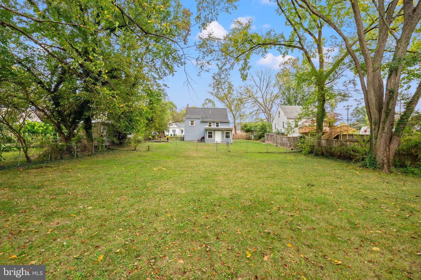 5005 ROSEMONT AVE, ALEXANDRIA, Virginia 22309, 4 Bedrooms Bedrooms, 5 Rooms Rooms,1 BathroomBathrooms,Residential,For sale,5005 ROSEMONT AVE,VAFX2273322 MLS # VAFX2273322