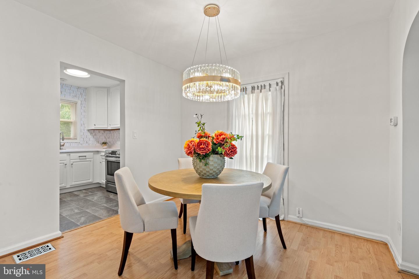 5005 ROSEMONT AVE, ALEXANDRIA, Virginia 22309, 4 Bedrooms Bedrooms, 5 Rooms Rooms,1 BathroomBathrooms,Residential,For sale,5005 ROSEMONT AVE,VAFX2273322 MLS # VAFX2273322