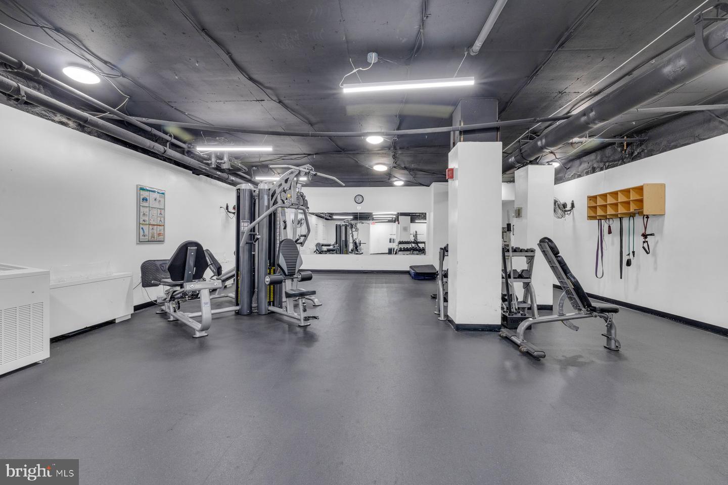 2500 N VAN DORN ST #817, ALEXANDRIA, Virginia 22302, ,1 BathroomBathrooms,Residential,For sale,2500 N VAN DORN ST #817,VAAX2050650 MLS # VAAX2050650