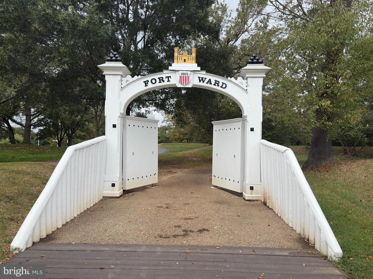 2500 N VAN DORN ST #817, ALEXANDRIA, Virginia 22302, ,1 BathroomBathrooms,Residential,For sale,2500 N VAN DORN ST #817,VAAX2050650 MLS # VAAX2050650 2500 N VAN DORN ST #817, ALEXANDRIA, Virginia 22302, ,1 BathroomBathrooms,Residential,For sale,2500 N VAN DORN ST #817,VAAX2050650 MLS # VAAX2050650