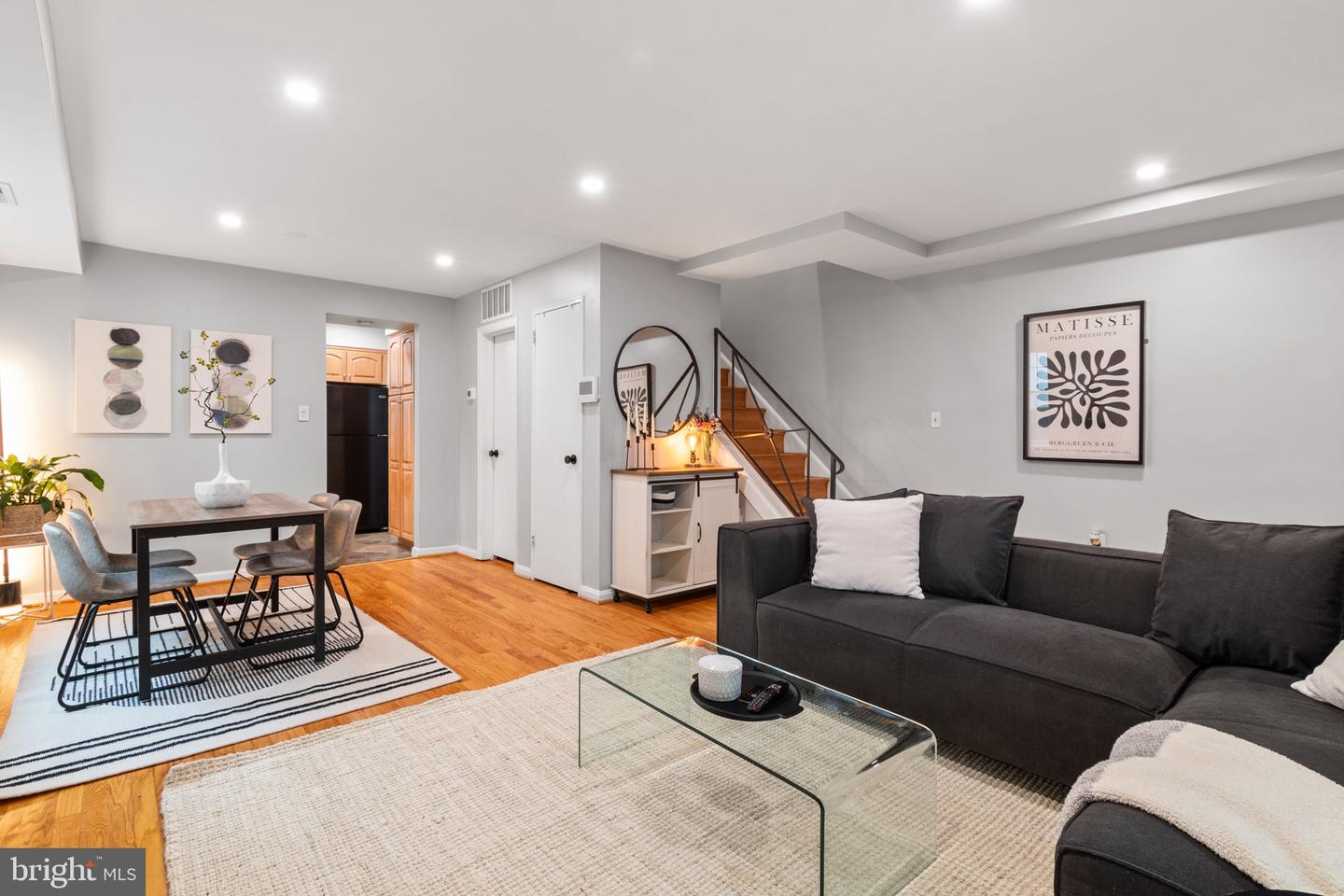 3823 JAY AVE, ALEXANDRIA, Virginia 22302, 2 Bedrooms Bedrooms, ,1 BathroomBathrooms,Residential,For sale,3823 JAY AVE,VAAX2050658 MLS # VAAX2050658