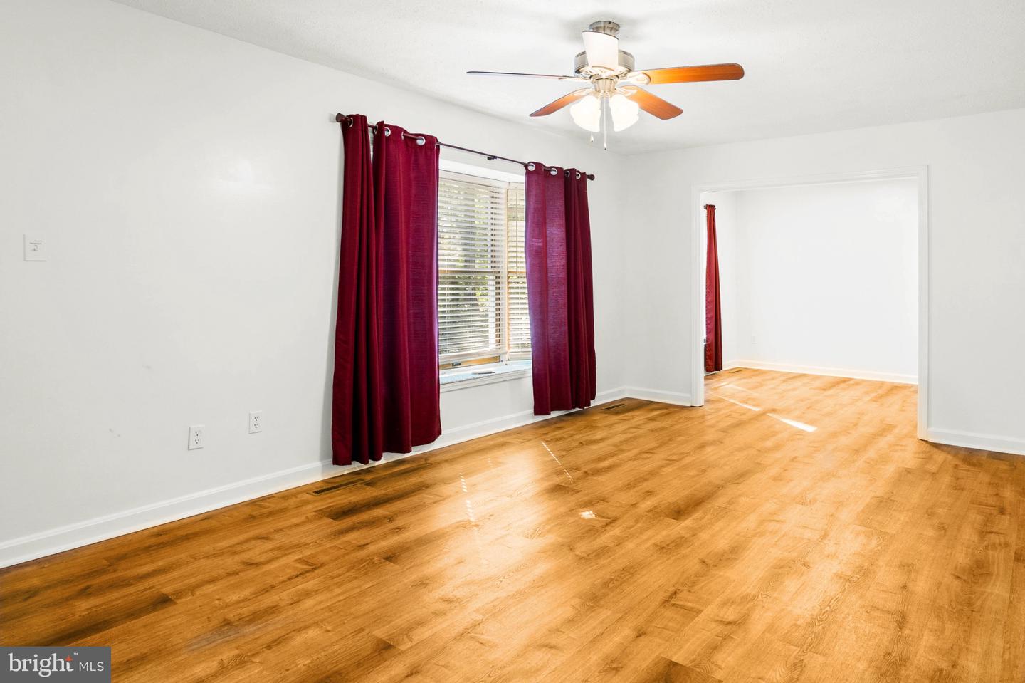 7504 CLEVELAND DR, KING GEORGE, Virginia 22485, 3 Bedrooms Bedrooms, 11 Rooms Rooms,2 BathroomsBathrooms,Residential,For sale,7504 CLEVELAND DR,VAKG2007126 MLS # VAKG2007126