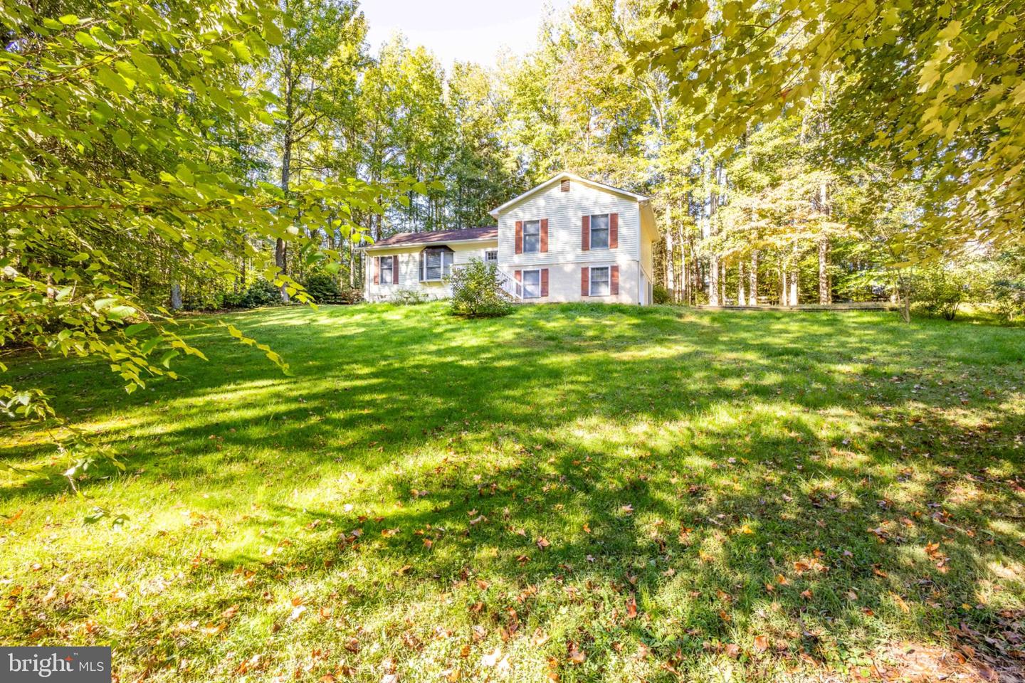 7504 CLEVELAND DR, KING GEORGE, Virginia 22485, 3 Bedrooms Bedrooms, 11 Rooms Rooms,2 BathroomsBathrooms,Residential,For sale,7504 CLEVELAND DR,VAKG2007126 MLS # VAKG2007126
