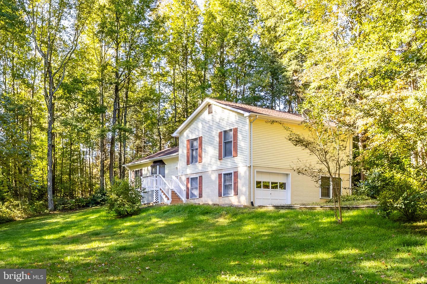 7504 CLEVELAND DR, KING GEORGE, Virginia 22485, 3 Bedrooms Bedrooms, 11 Rooms Rooms,2 BathroomsBathrooms,Residential,For sale,7504 CLEVELAND DR,VAKG2007126 MLS # VAKG2007126