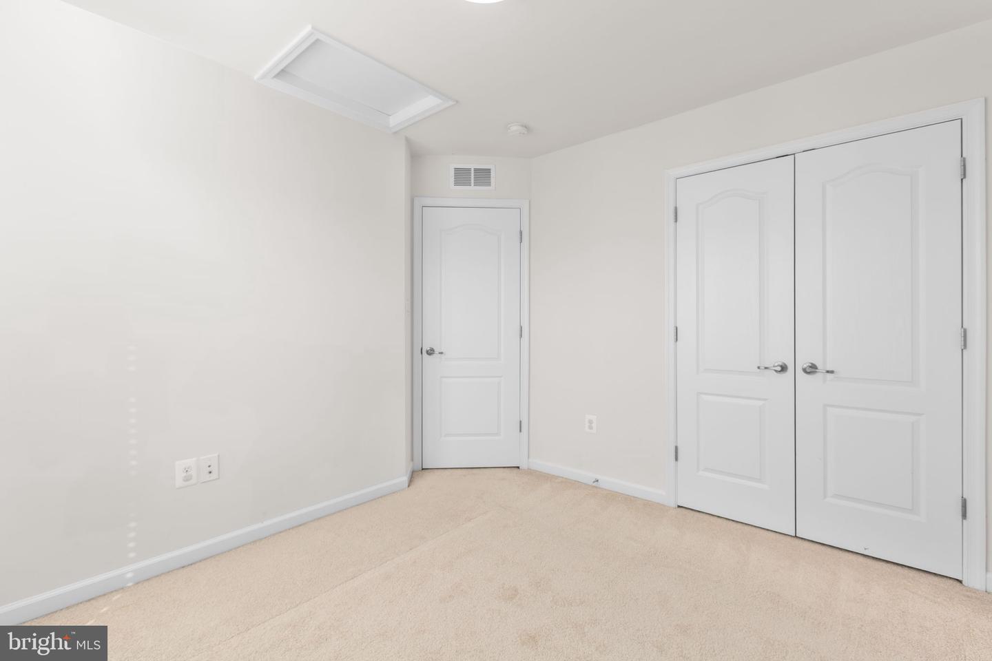 213 HIDDEN BROOK DR, FREDERICKSBURG, Virginia 22405, 3 Bedrooms Bedrooms, 7 Rooms Rooms,2 BathroomsBathrooms,Residential,For sale,213 HIDDEN BROOK DR,VAST2043374 MLS # VAST2043374
