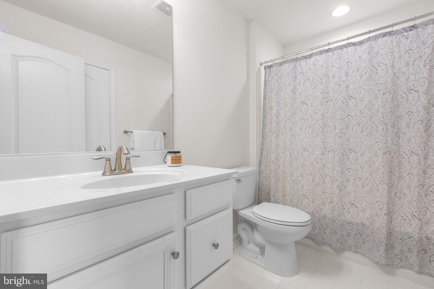 213 HIDDEN BROOK DR, FREDERICKSBURG, Virginia 22405, 3 Bedrooms Bedrooms, 7 Rooms Rooms,2 BathroomsBathrooms,Residential,For sale,213 HIDDEN BROOK DR,VAST2043374 MLS # VAST2043374