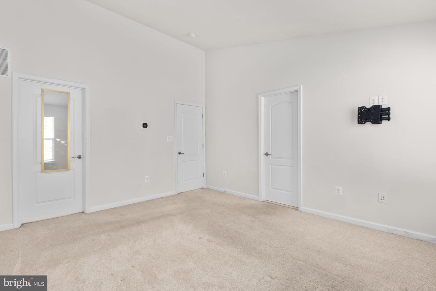 213 HIDDEN BROOK DR, FREDERICKSBURG, Virginia 22405, 3 Bedrooms Bedrooms, 7 Rooms Rooms,2 BathroomsBathrooms,Residential,For sale,213 HIDDEN BROOK DR,VAST2043374 MLS # VAST2043374