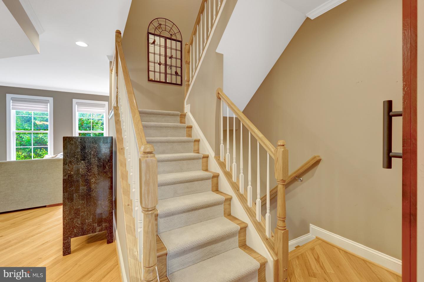220 HERNDON STATION SQ, HERNDON, Virginia 20170, 3 Bedrooms Bedrooms, ,2 BathroomsBathrooms,Residential,For sale,220 HERNDON STATION SQ,VAFX2273416 MLS # VAFX2273416
