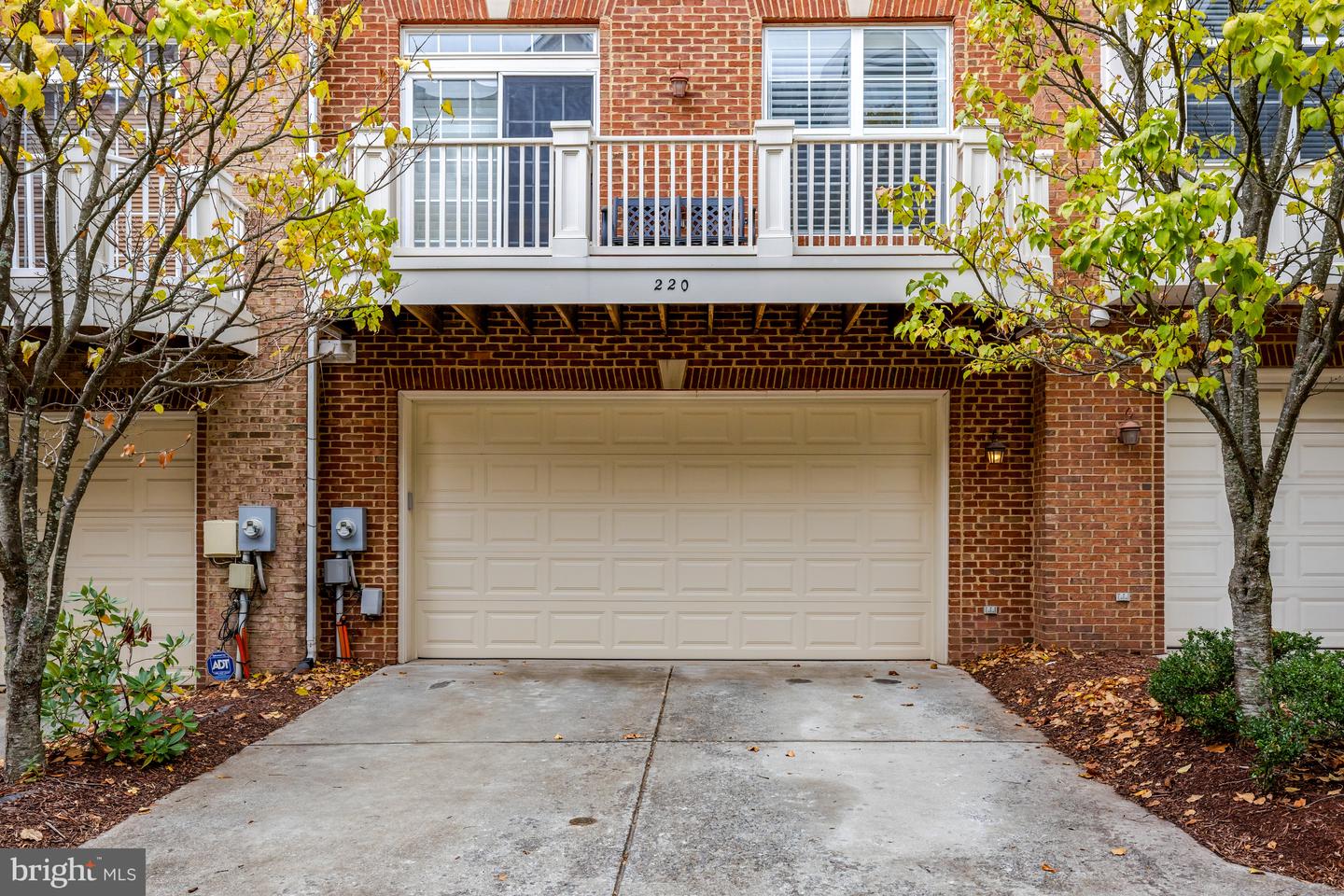 220 HERNDON STATION SQ, HERNDON, Virginia 20170, 3 Bedrooms Bedrooms, ,2 BathroomsBathrooms,Residential,For sale,220 HERNDON STATION SQ,VAFX2273416 MLS # VAFX2273416